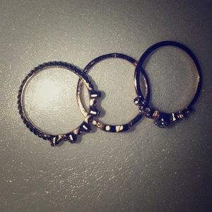 3 pcs brand new romwe rings.🦋💍 $4! ⚡️